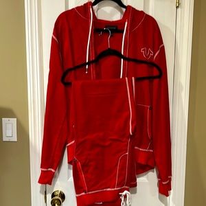 MENS TRUE RELIGION sweat suit! RED W/white stitch like new XL TOP - L BOTTOM